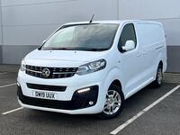 VAUXHALL VIVARO